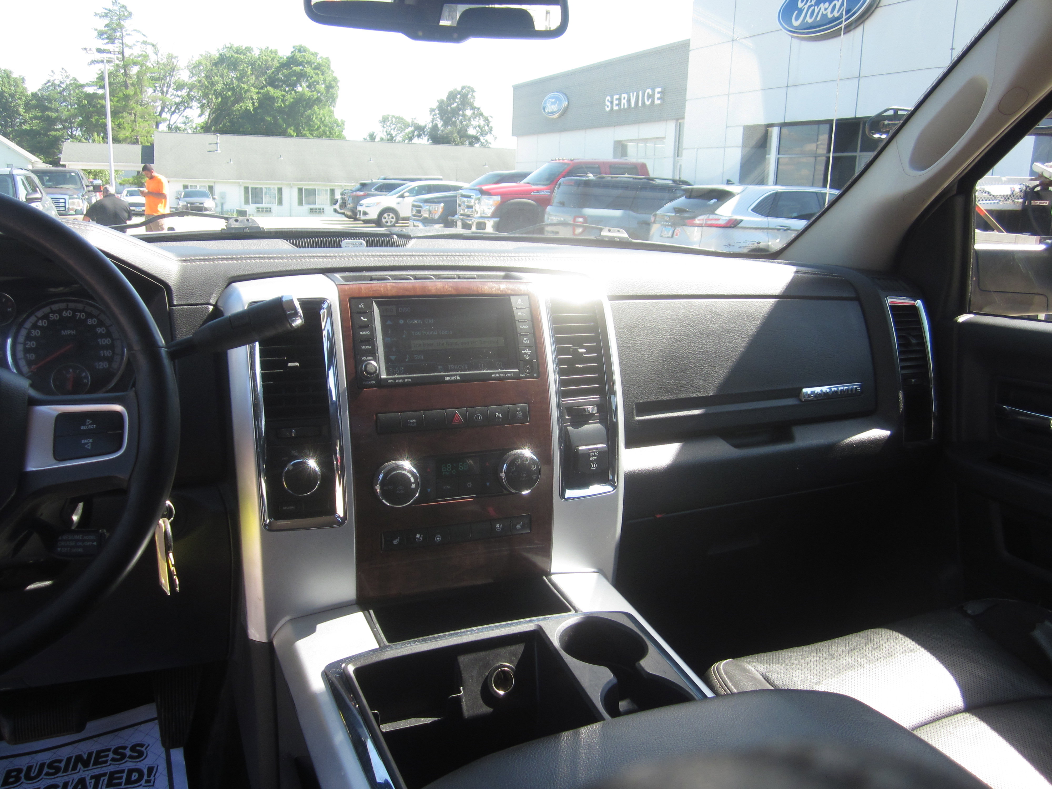 Used 2011 RAM 2500 Laramie AWD/4WD image 15