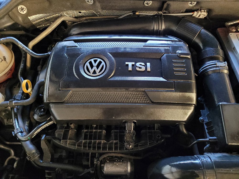 Used 2016 Volkswagen Jetta GLI SEL FWD image 30