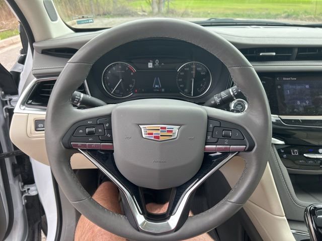 Certified 2024 Cadillac XT6 Premium Luxury w/ LPO, Floor Liner Package AWD/4WD image 10