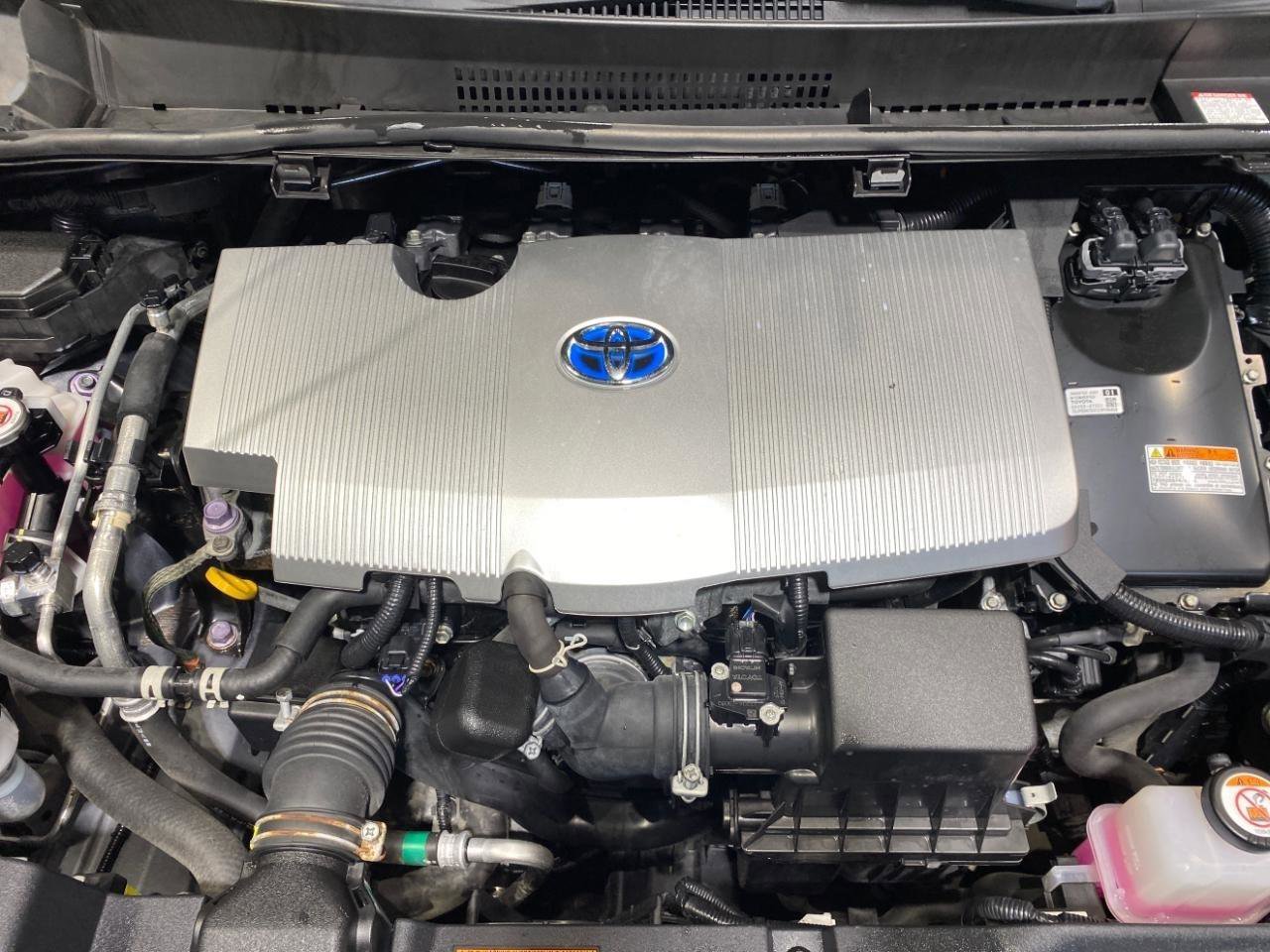 Used 2022 Toyota Prius XLE FWD image 24