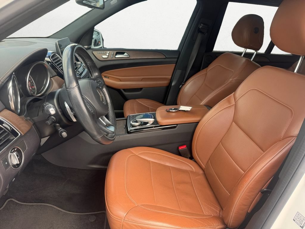 Used 2017 Mercedes-Benz GLS 450 4MATIC image 10