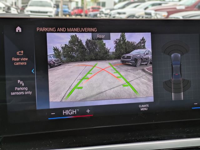 Used 2024 BMW 330e image 21