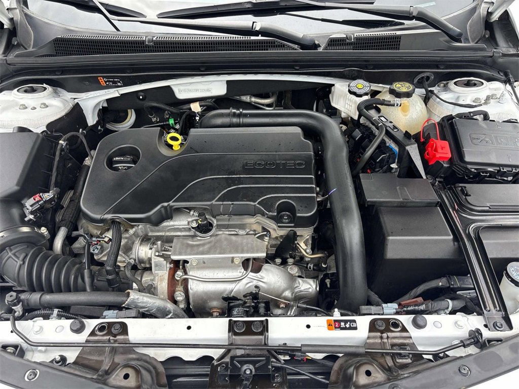 Used 2023 Chevrolet Malibu LT image 8