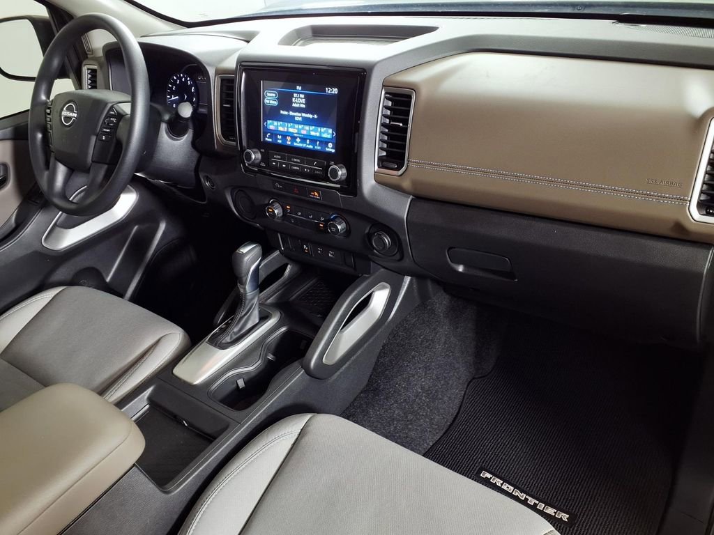 Used 2024 Nissan Frontier SV w/ Technology Package RWD image 13