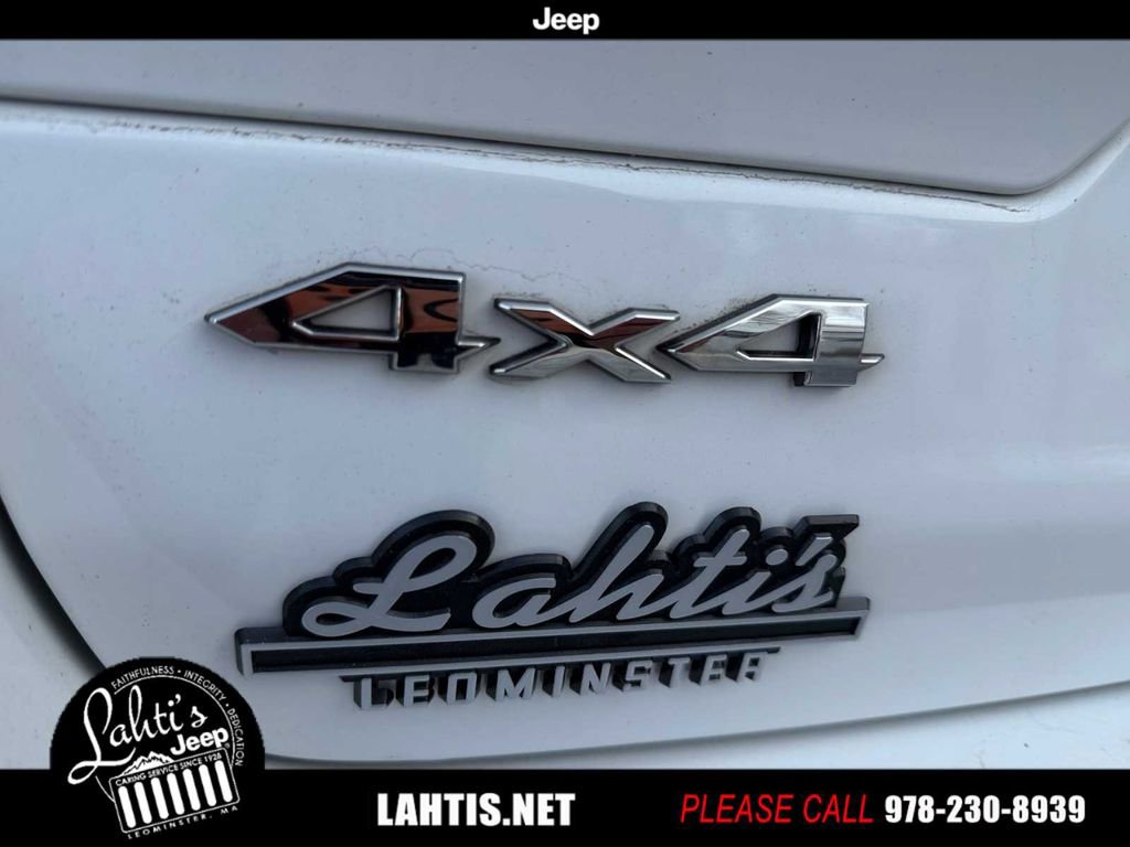 Certified 2023 Jeep Grand Cherokee Overland w/ Adv Protech Group III image 27