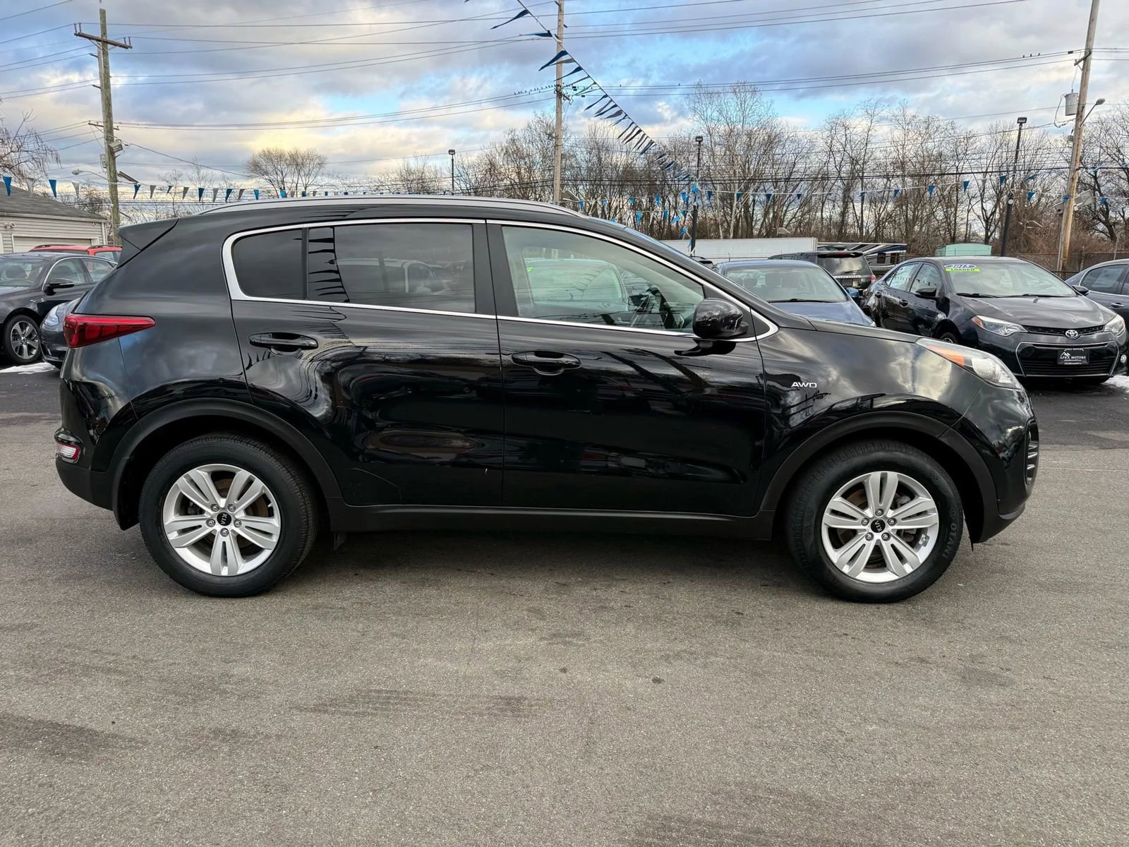Used 2017 Kia Sportage LX w/ LX Popular Package image 14