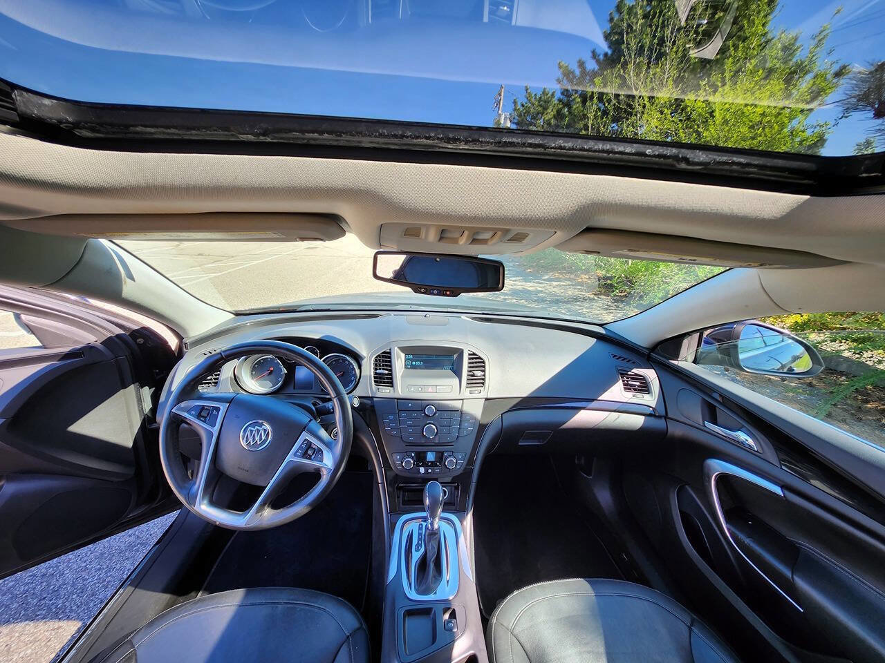 Used 2011 Buick Regal CXL w/ RL4 Preferred Equipment Group image 13