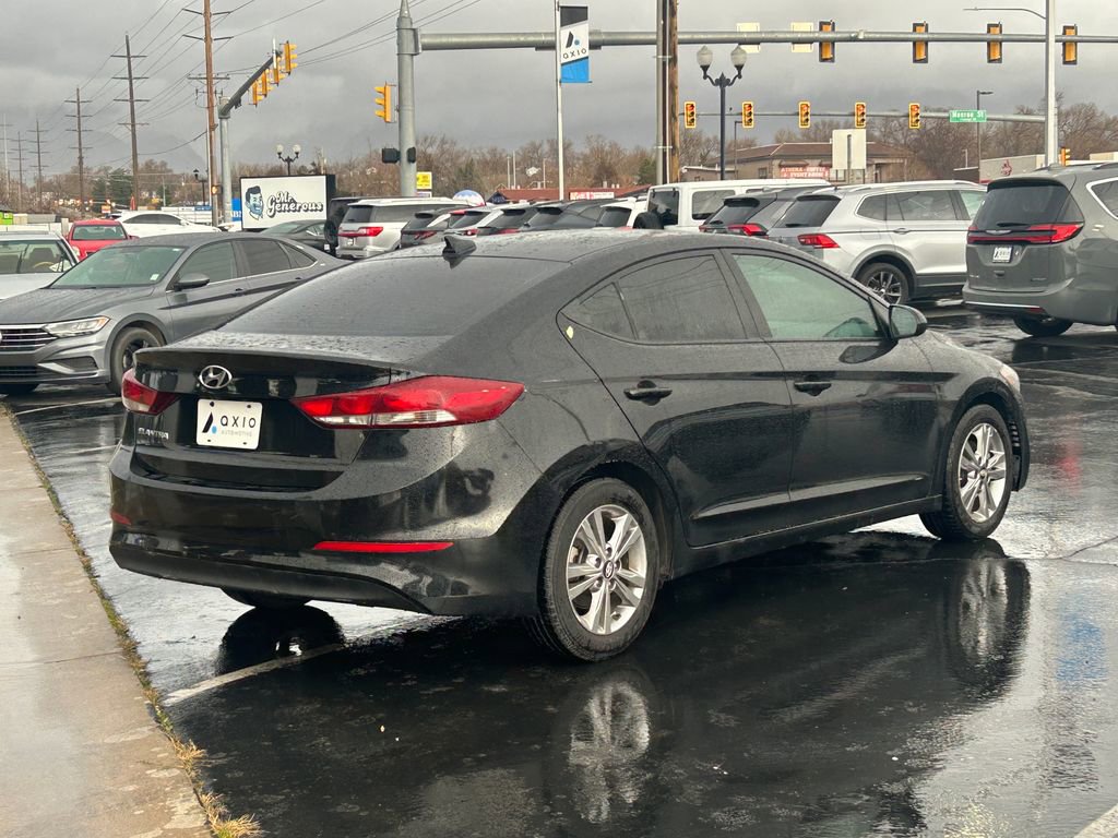 Used 2018 Hyundai Elantra SEL image 4