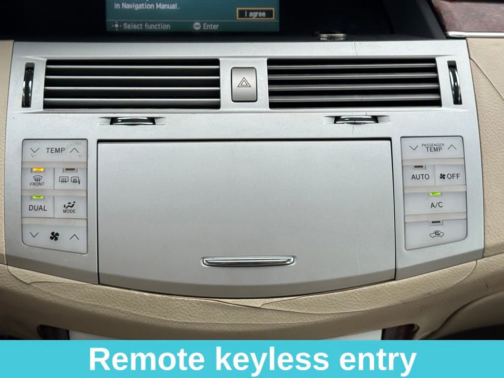 Used 2008 Toyota Avalon Limited image 29