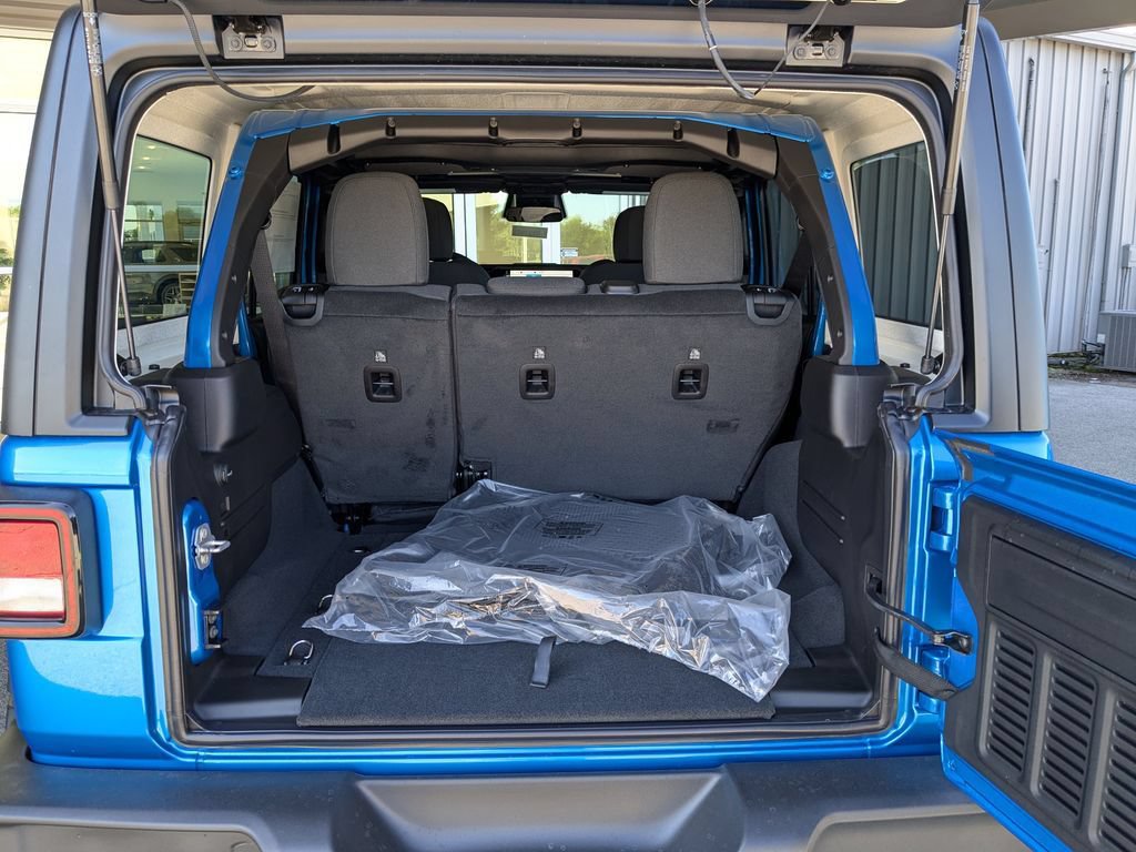 New 2027 Jeep Wrangler Unlimited Sport AWD/4WD image 28