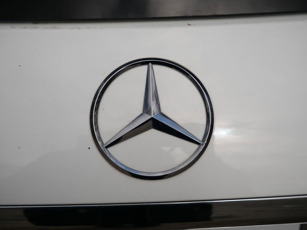 Used 2022 Mercedes-Benz GLE 350 4MATIC w/ Premium Package image 8