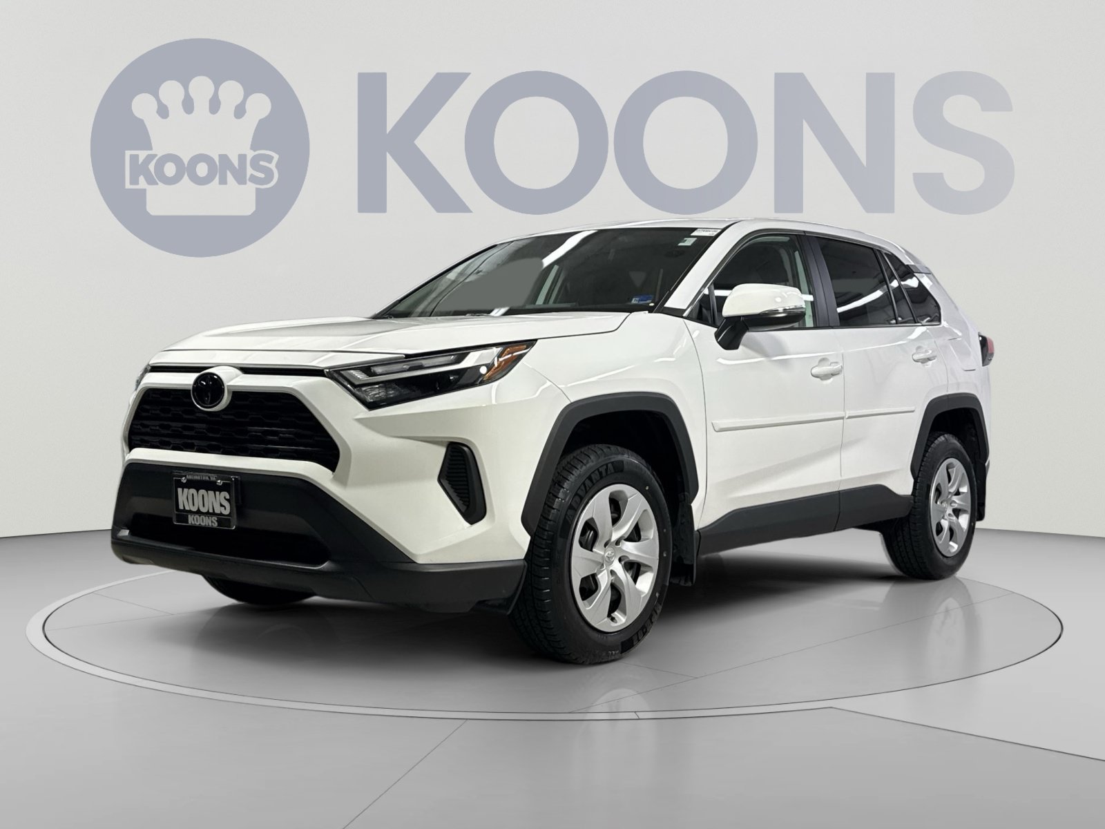 Used 2025 Toyota RAV4 LE AWD/4WD image 1