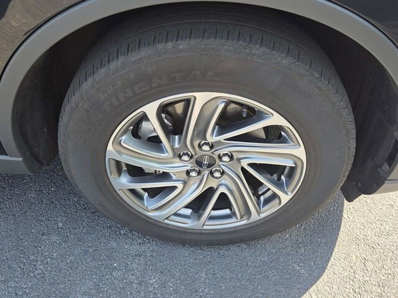 Used 2021 Lincoln Aviator 2WD image 18