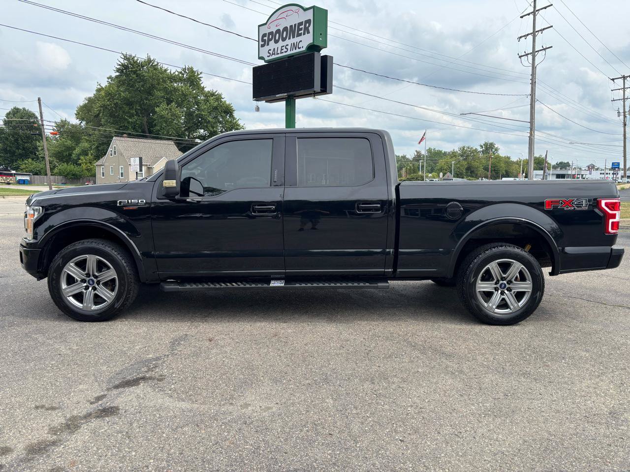 Used 2019 Ford F150 XLT w/ Equipment Group 302A Luxury AWD/4WD image 2