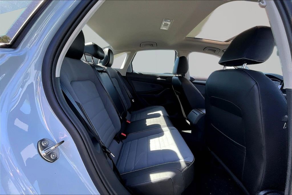 New 2026 Volkswagen Jetta SE image 24