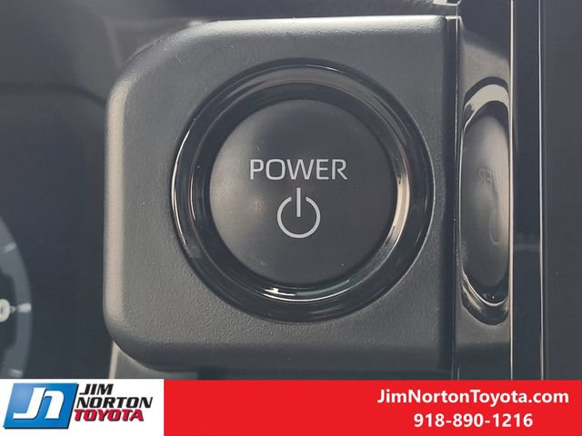 Used 2025 Toyota Tacoma 4x4 Double Cab Hybrid image 22