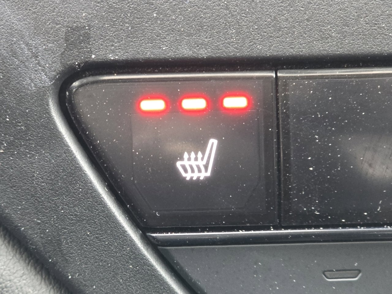 Certified 2025 Honda Accord SE image 8