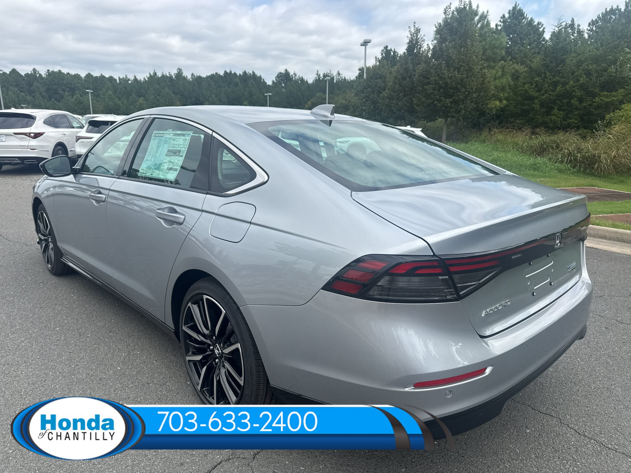 New 2026 Honda Accord Hybrid Touring image 5