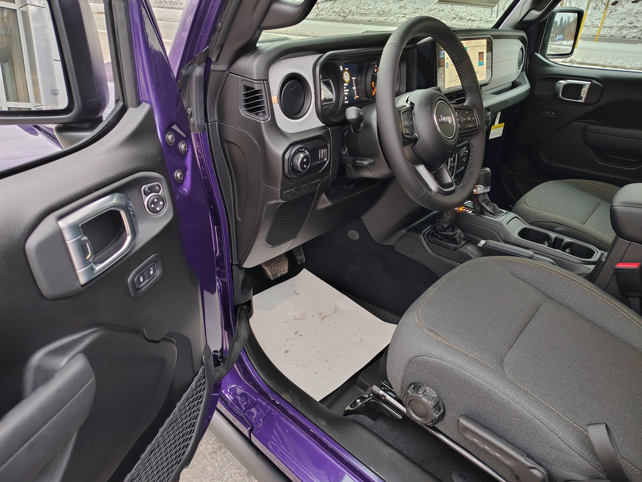 New 2026 Jeep Gladiator Sport AWD/4WD image 15