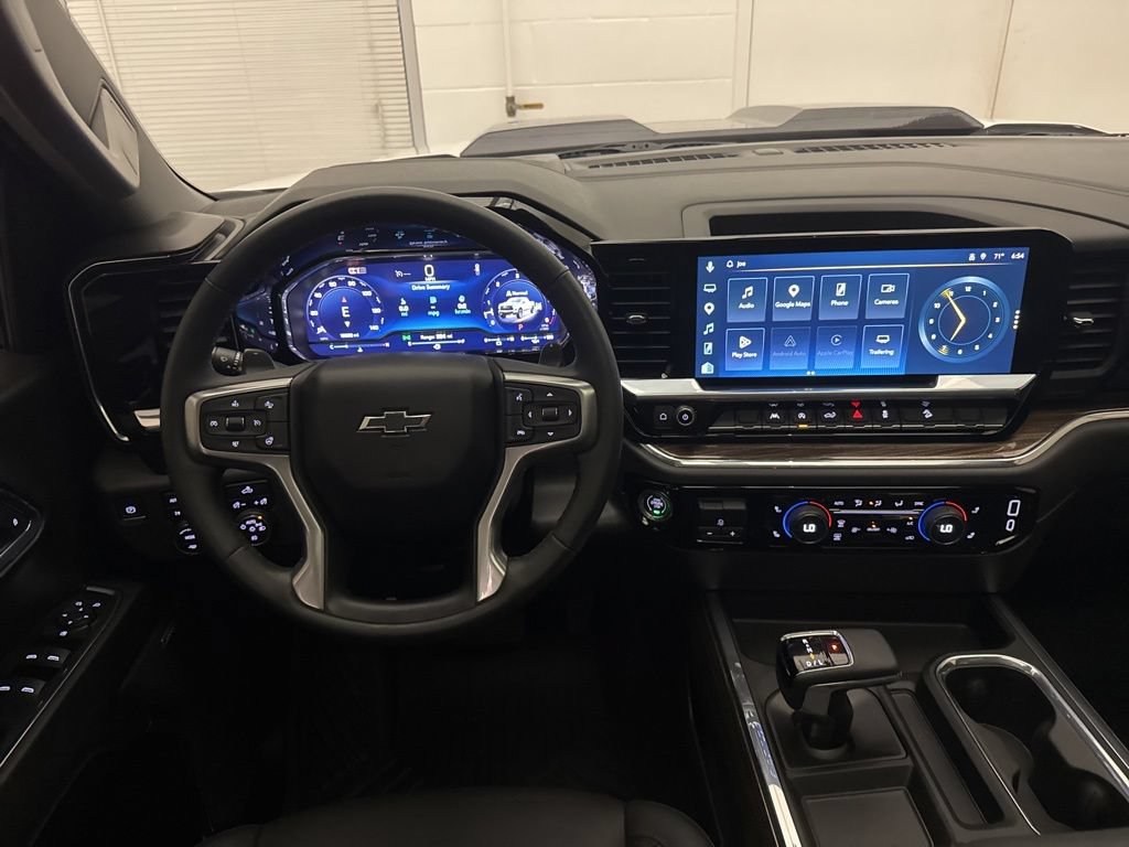 Used 2024 Chevrolet Silverado 1500 LT Trail Boss w/ Convenience Package II AWD/4WD image 12