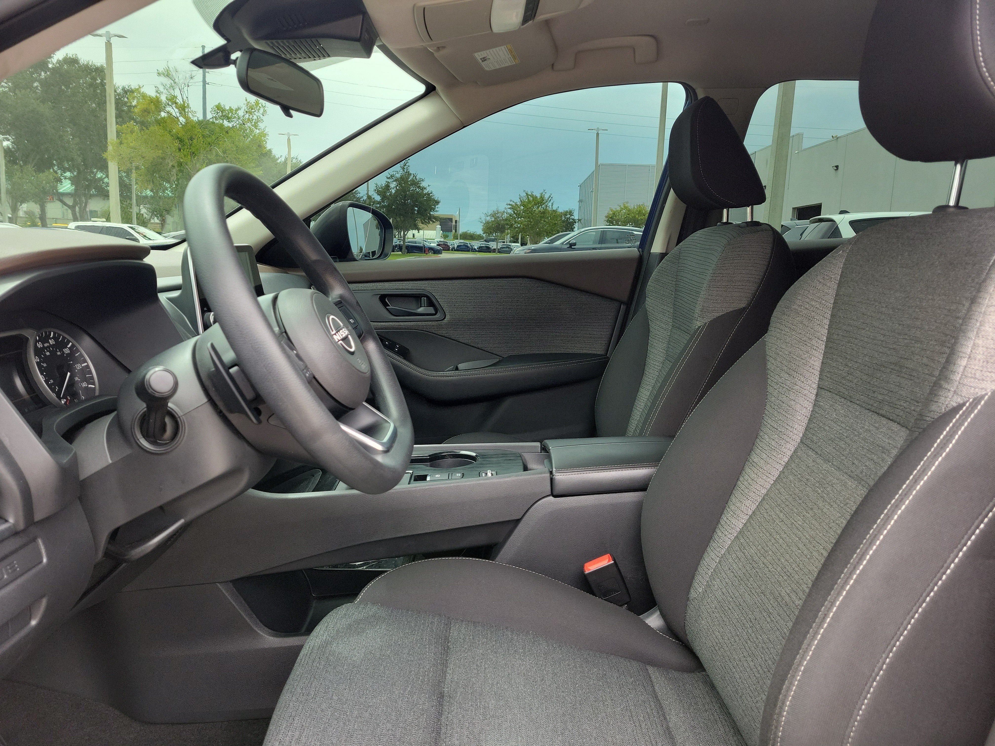 Certified 2022 Nissan Rogue S FWD image 13