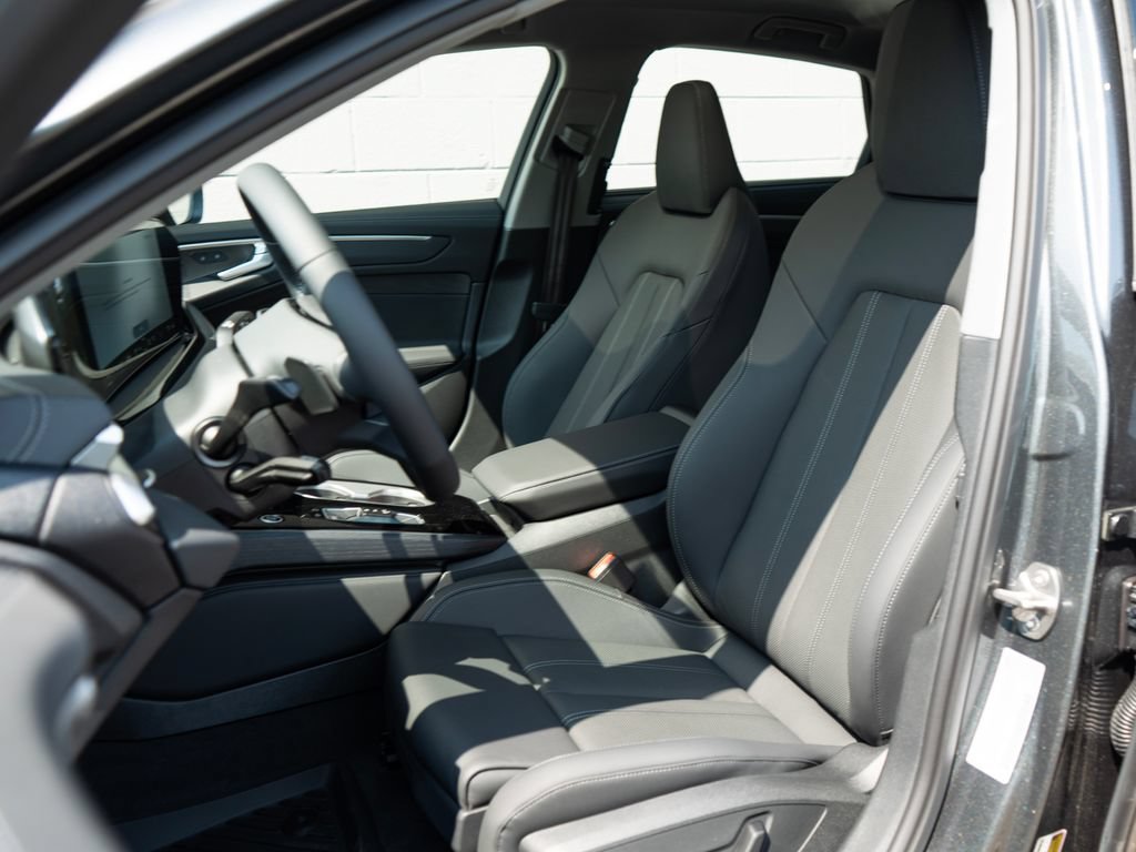 New 2026 Audi A6 Premium Plus AWD/4WD image 8