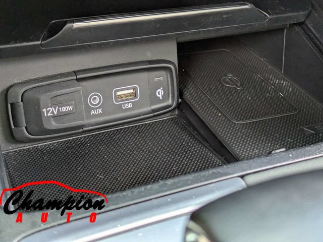 Used 2019 Genesis G70 3.3T Design RWD image 24