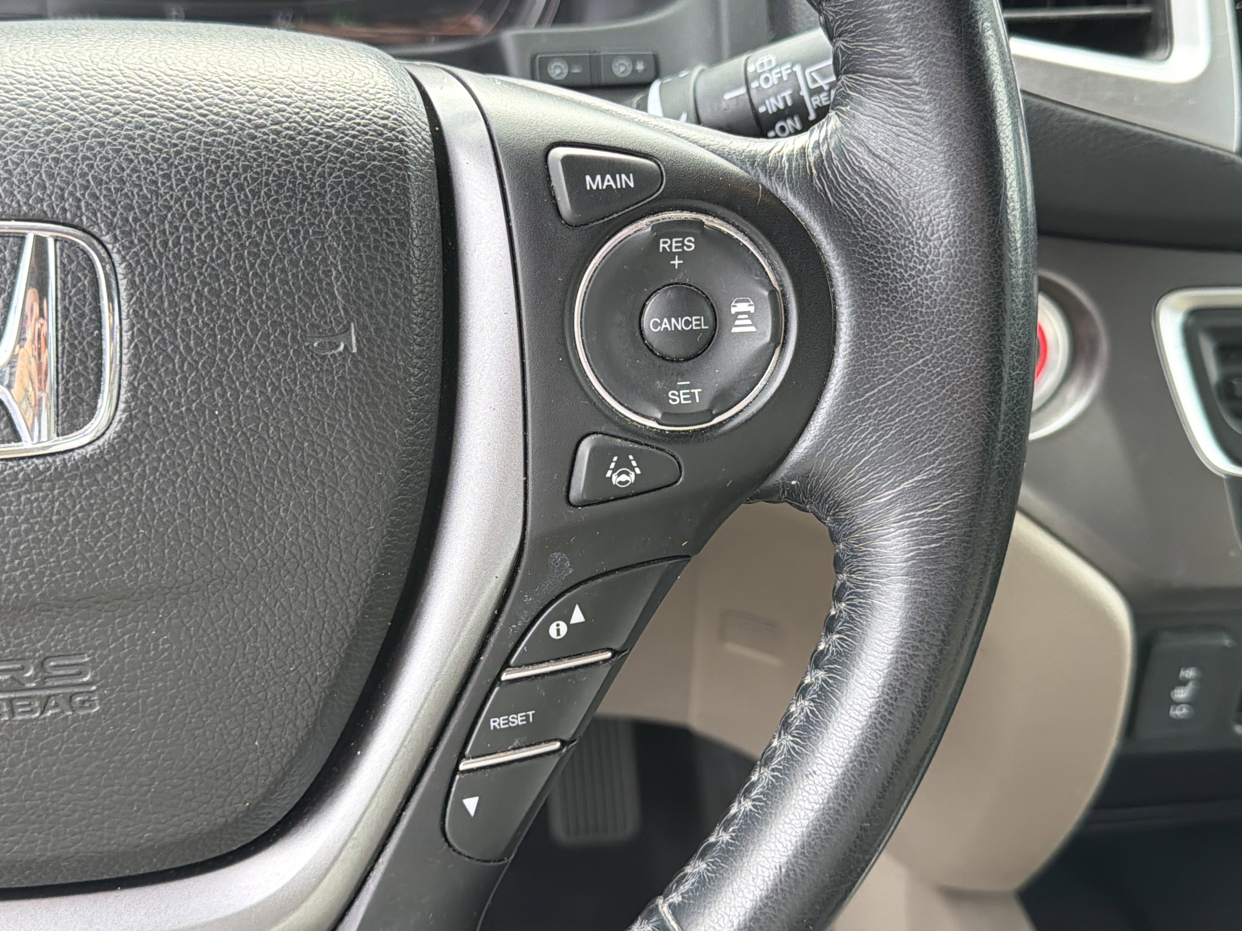 Used 2017 Honda Pilot EX-L image 24