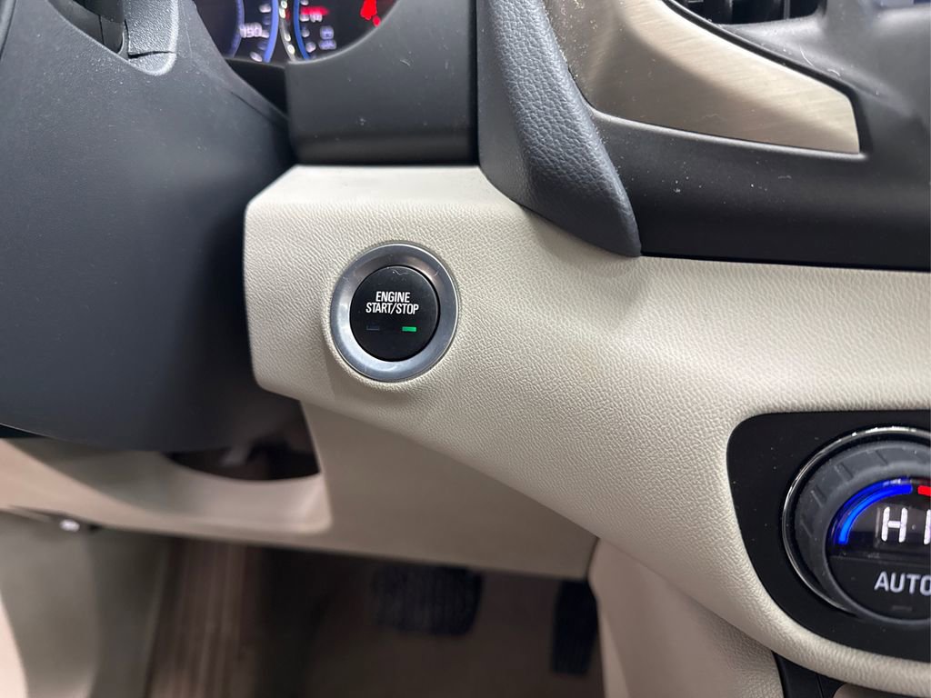 Used 2023 GMC Terrain Denali image 35