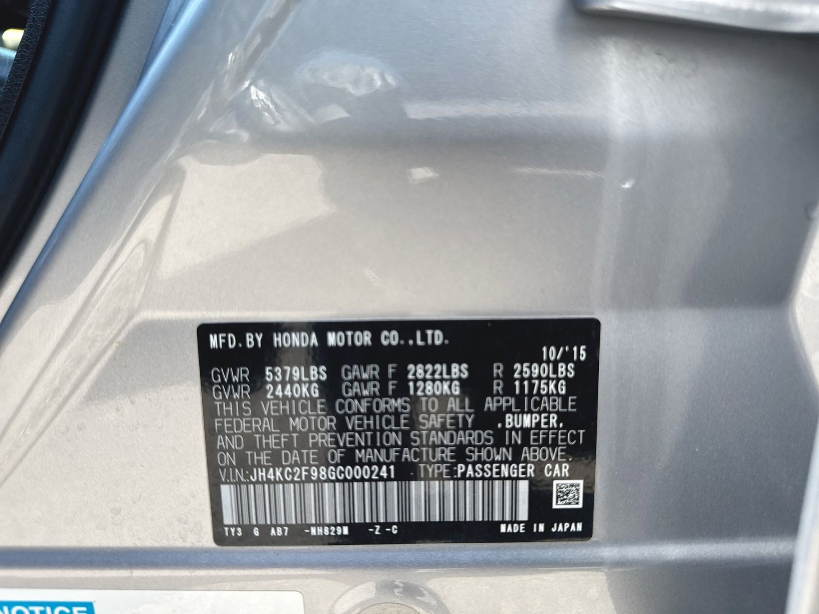 Used 2016 Acura RLX Sport Hybrid w/ Advance Pkg AWD/4WD image 38