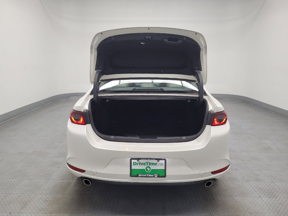 Used 2019 MAZDA MAZDA3 Sedan w/ Preferred Package image 29