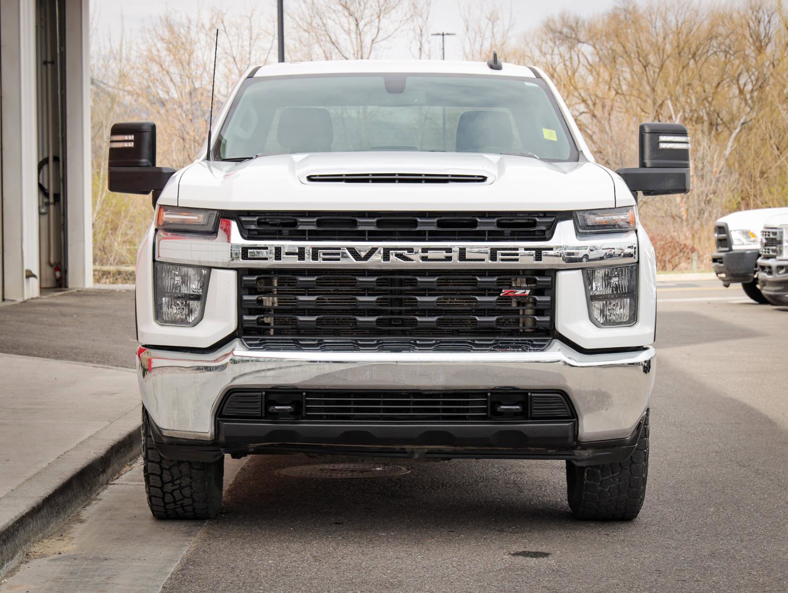 Used 2023 Chevrolet Silverado 2500 LT image 9