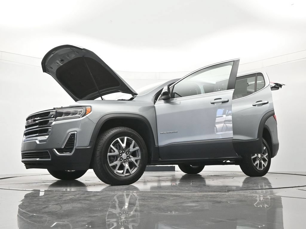 Used 2023 GMC Acadia SLE FWD image 49