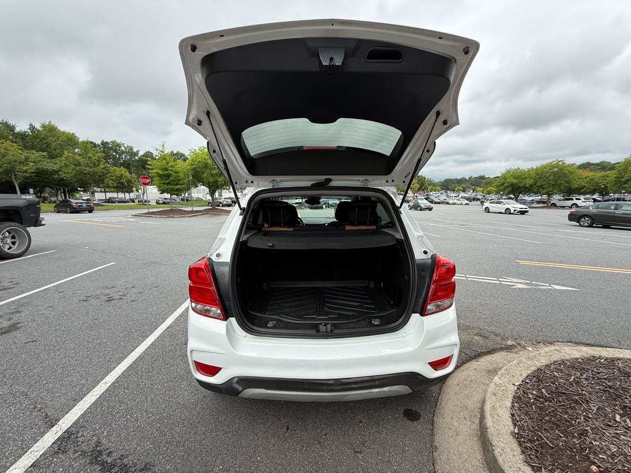 Used 2019 Chevrolet Trax LT FWD image 21