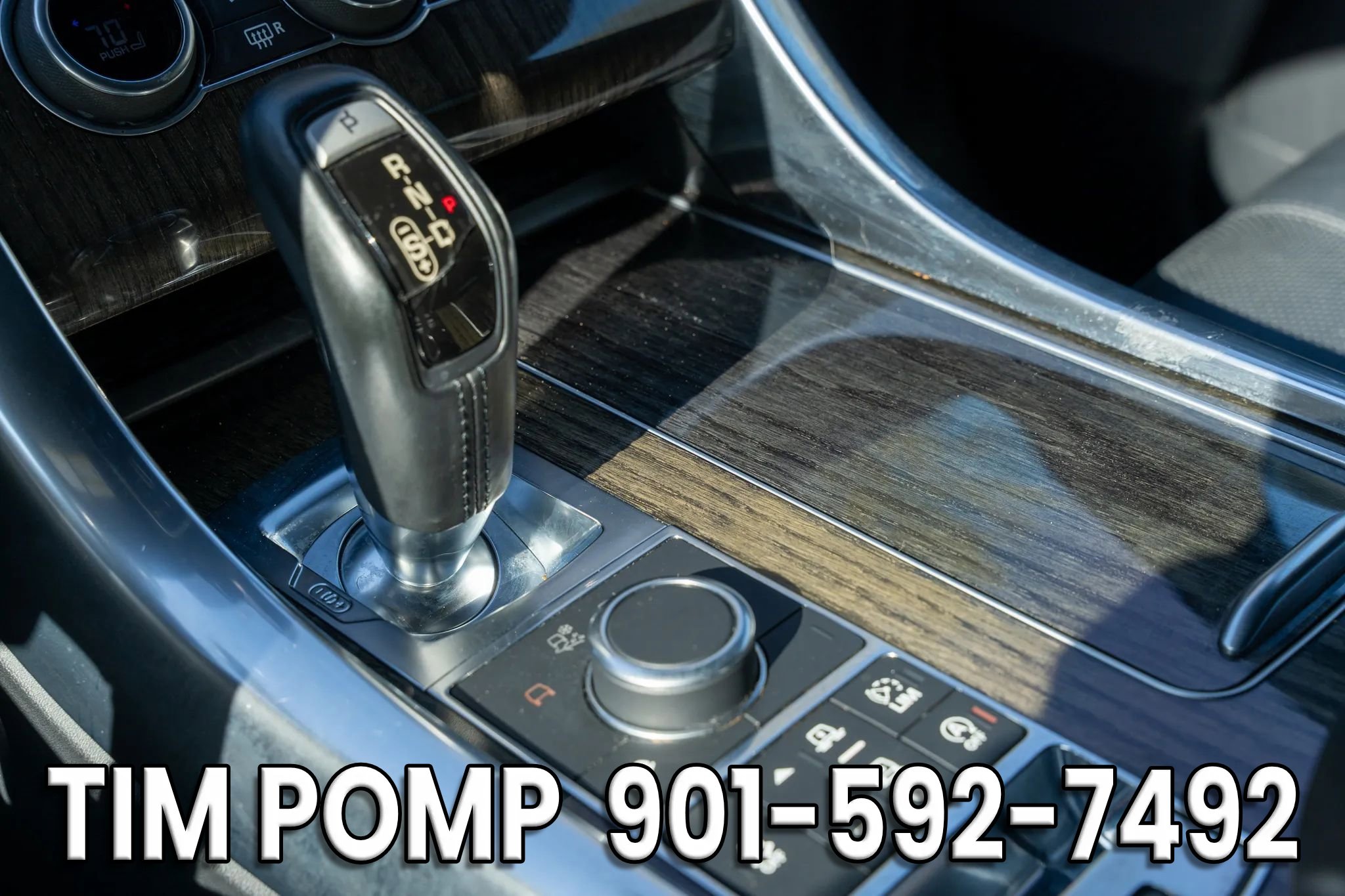 Used 2017 Land Rover Range Rover Sport SE image 24