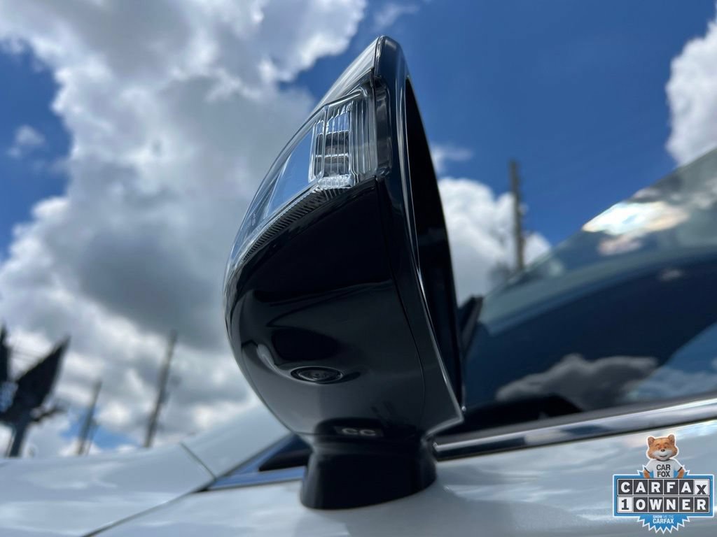 Used 2022 INFINITI Q60 3.0t Luxe w/ Cargo Package RWD image 25