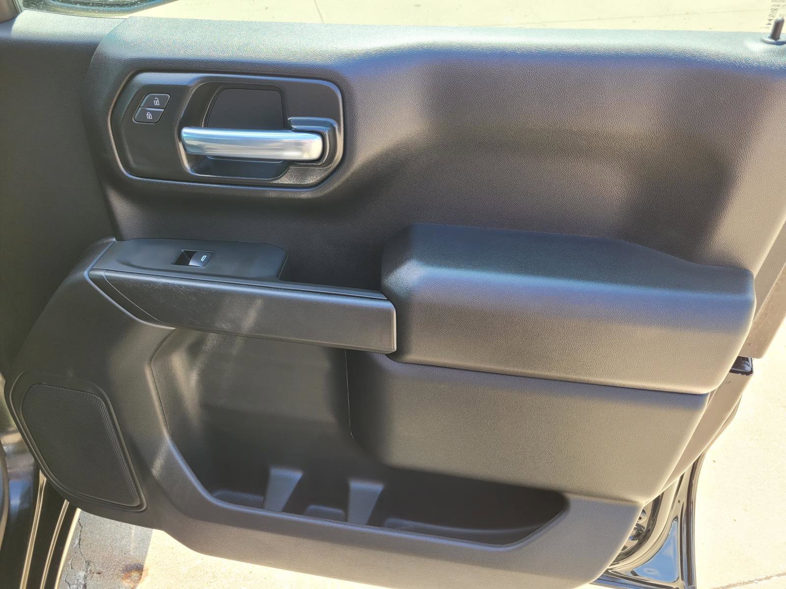 Used 2026 Chevrolet Silverado 1500 Custom AWD/4WD image 7
