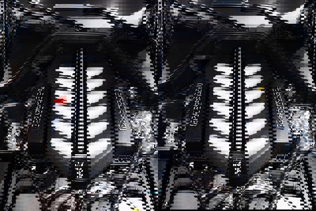 Used 2018 Rolls-Royce Dawn image 30