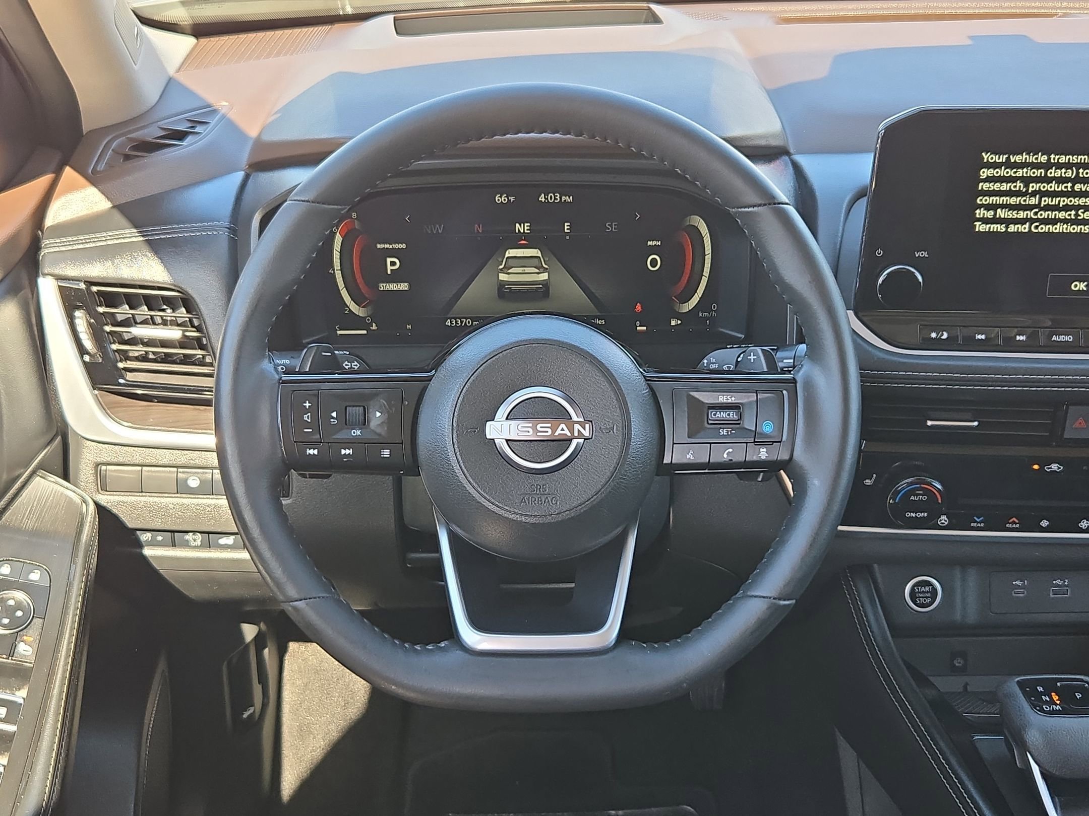 Used 2023 Nissan Rogue Platinum w/ Platinum Premium Package image 21