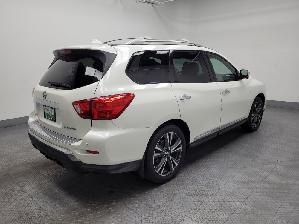 Used 2019 Nissan Pathfinder Platinum FWD image 10