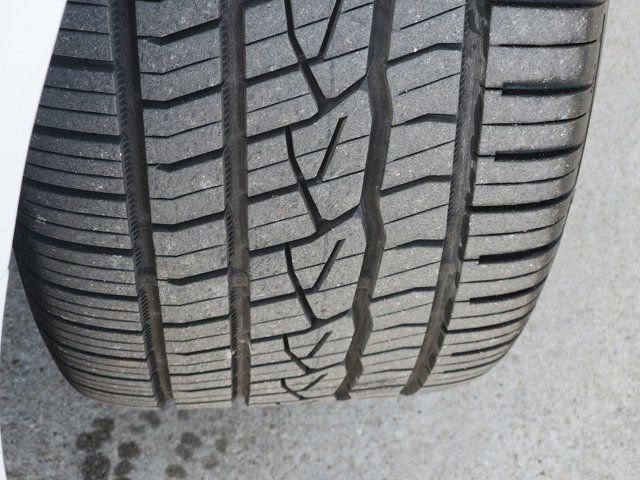 Used 2021 Chevrolet Camaro LT image 18