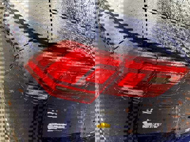 Used 2022 Volkswagen Tiguan SE AWD/4WD image 30