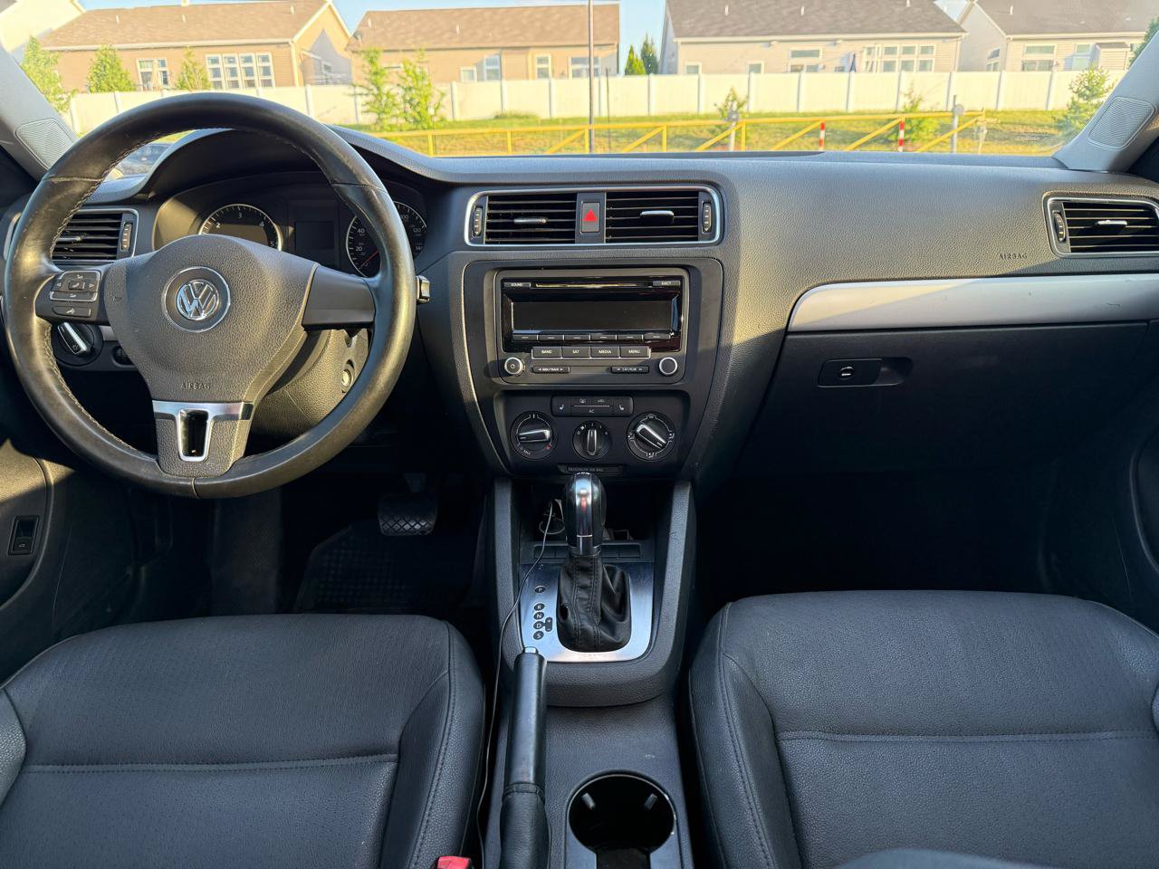 Used 2012 Volkswagen Jetta TDI FWD image 10