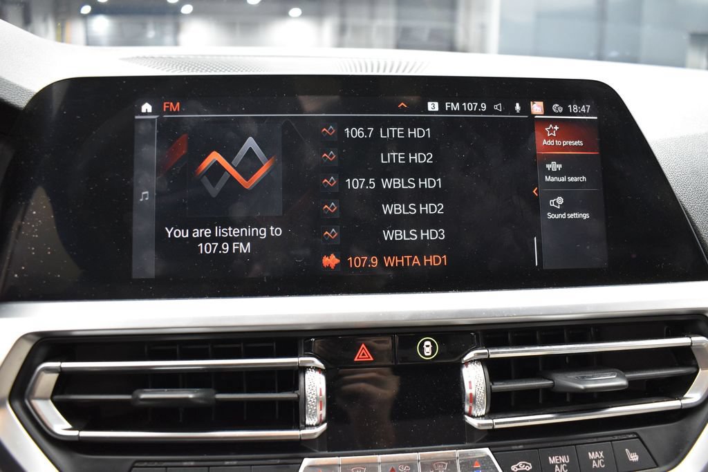 Used 2019 BMW 330i Sedan RWD image 9