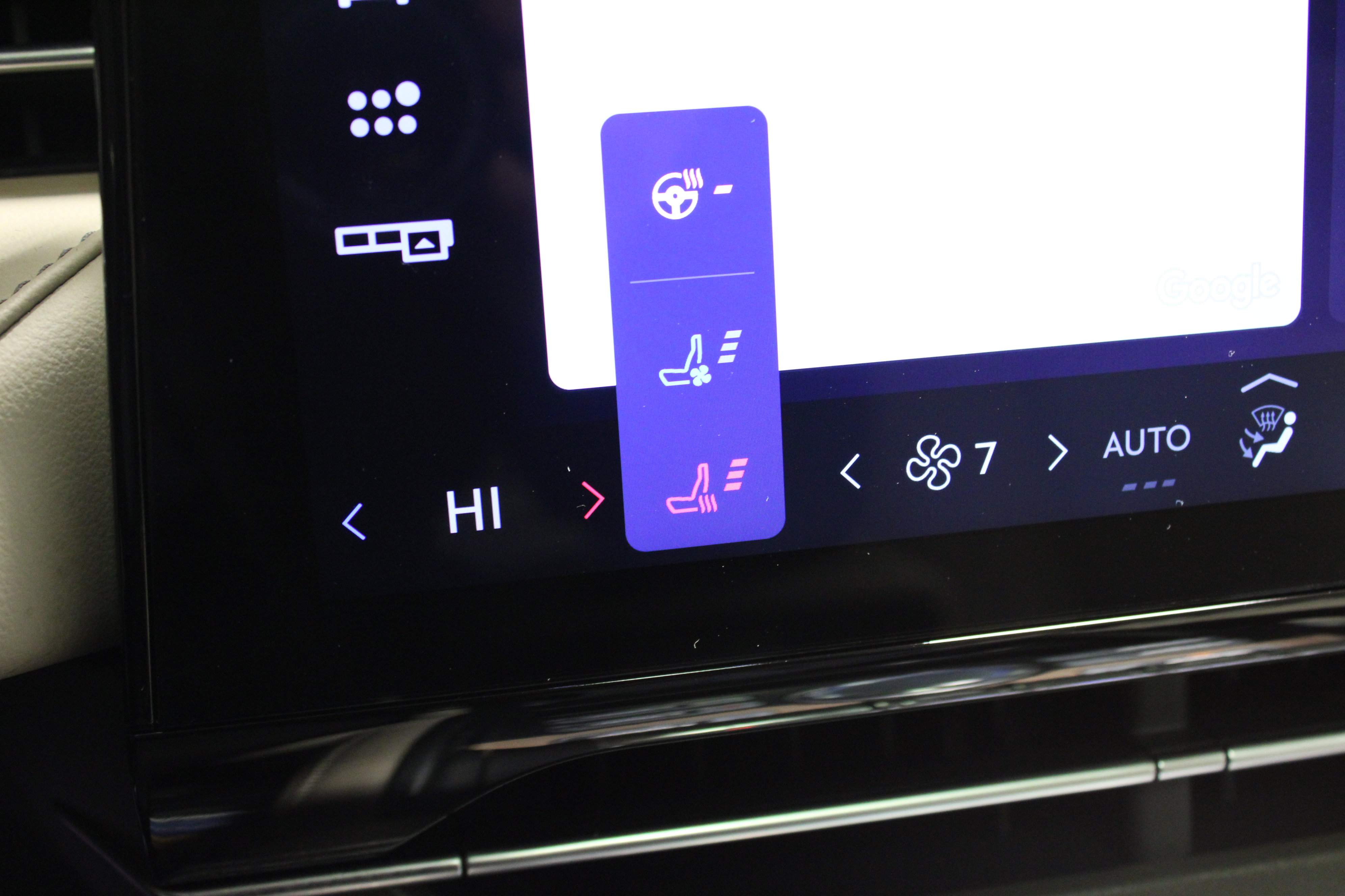 Used 2024 Lincoln Nautilus Reserve w/ Equipment Group 202A image 29