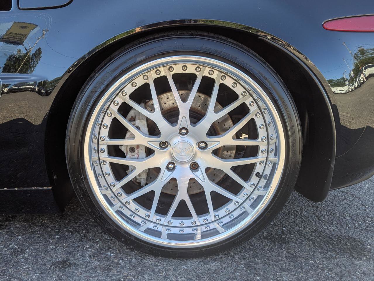 Used 2005 Chevrolet Corvette Coupe w/ Preferred Equipment Group RWD image 37