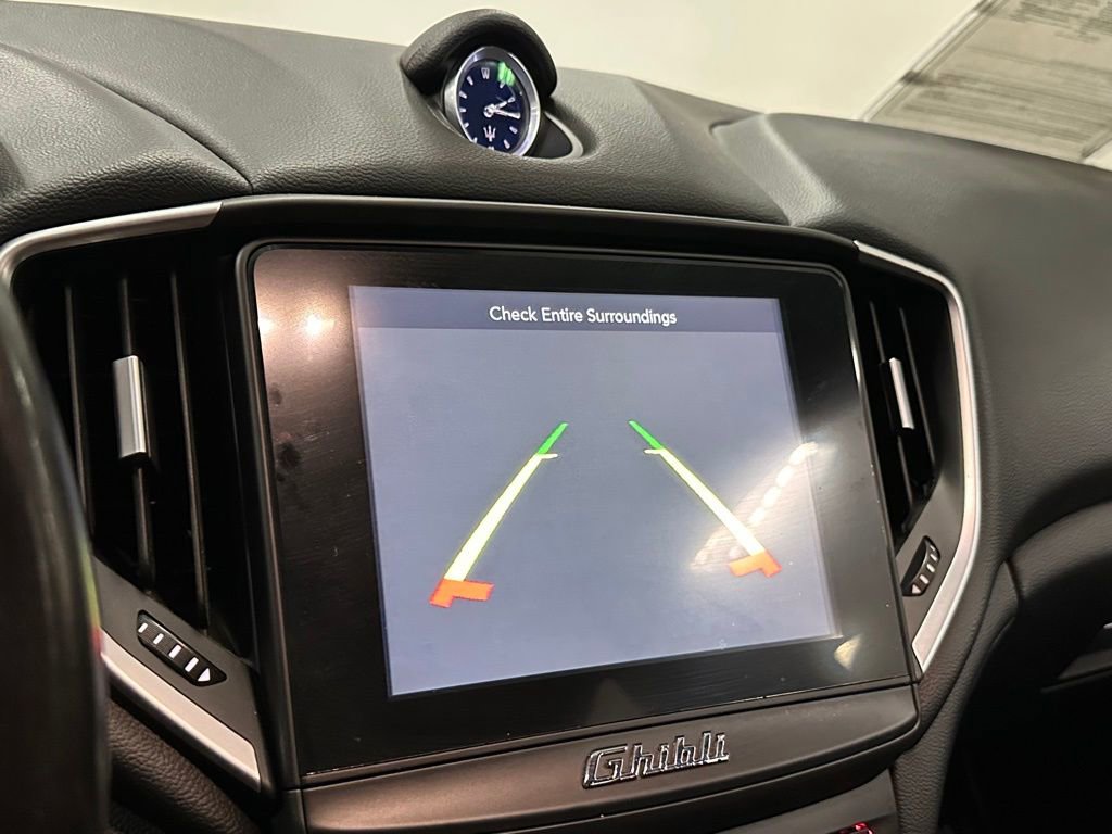 Used 2017 Maserati Ghibli image 25