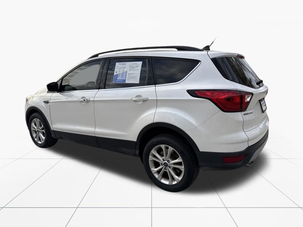 Used 2019 Ford Escape SEL image 6
