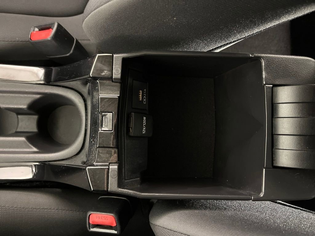 Used 2021 Toyota Corolla LE image 23