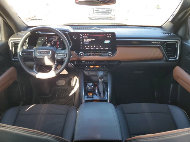 Used 2023 GMC Canyon AT4 image 10